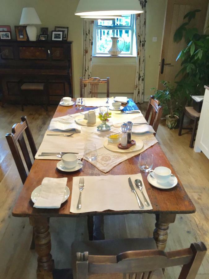 Home Barn Bed And Breakfast Yeovil Exterior foto